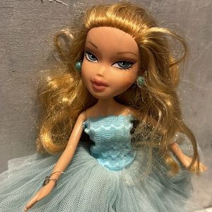 2001 Bratz Doll Custom OOAK /"Meygan" Ash Blonde Hair, Turquoise Tulle Dress